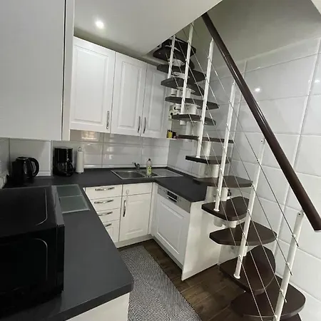 Wohnen Im Reihenhaus Auf Zeit In Lubeca